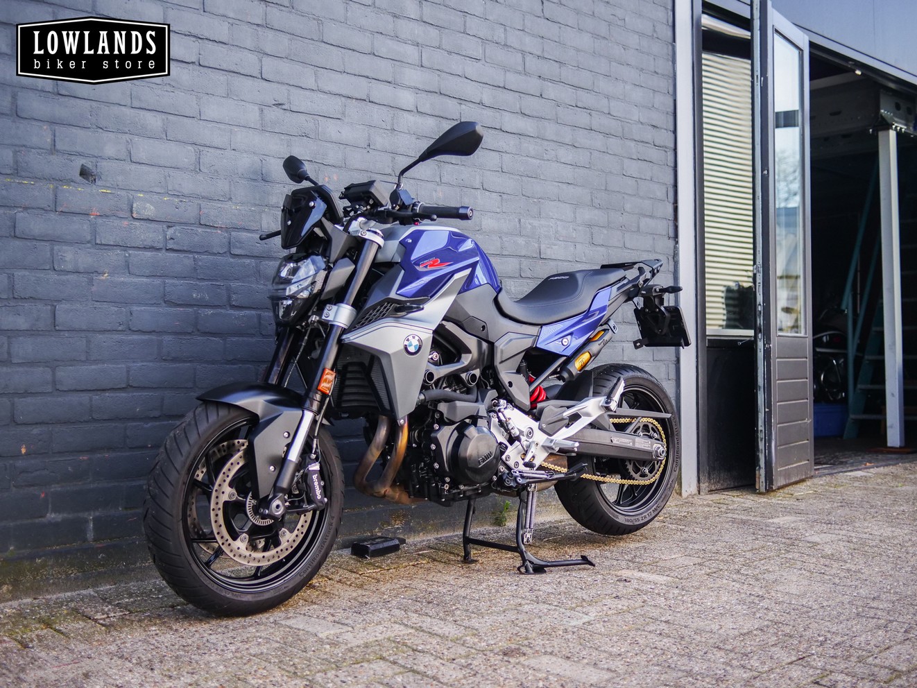 BMW - F 900 R