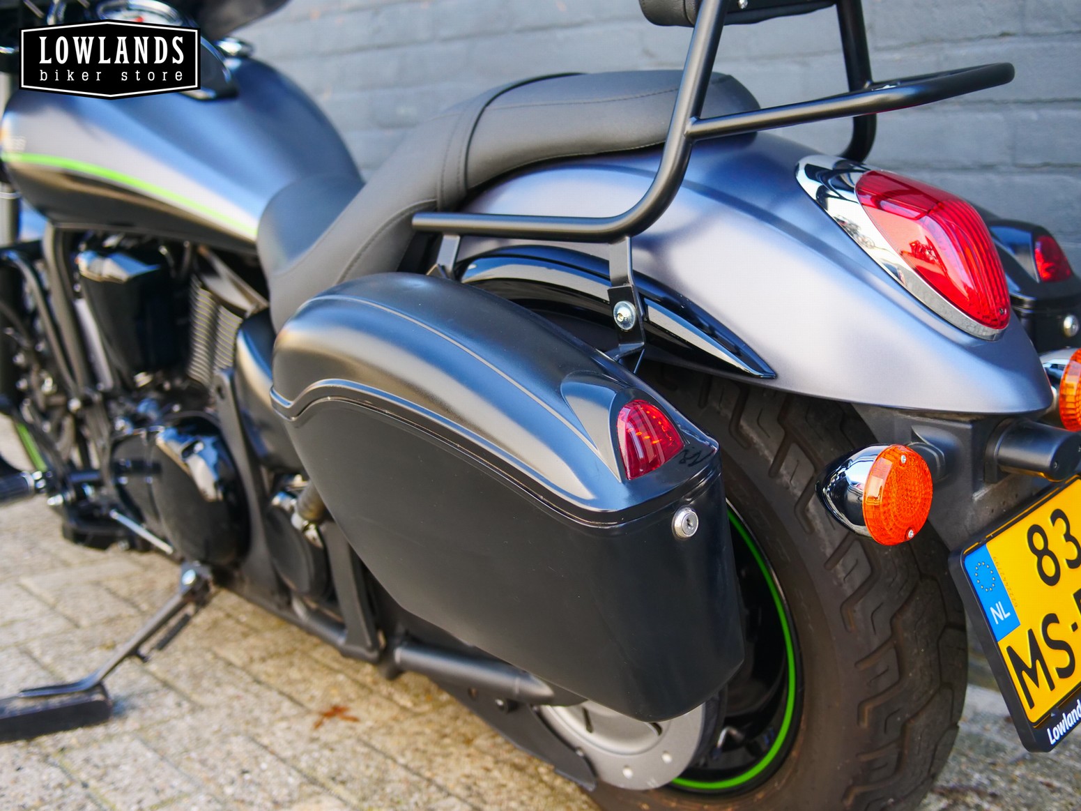 KAWASAKI - VN 900 Custom