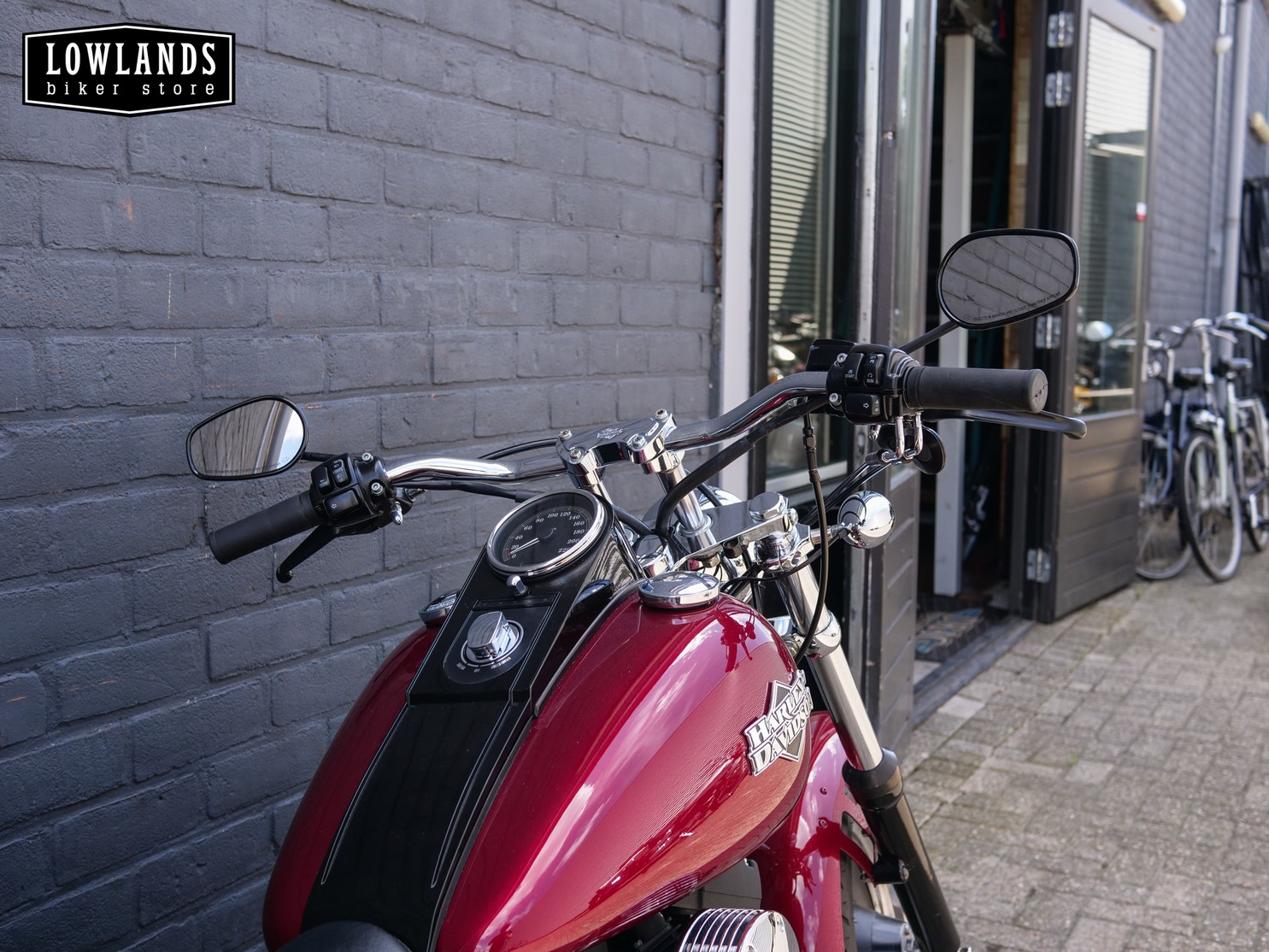 HARLEY-DAVIDSON - FXSTB Night Train