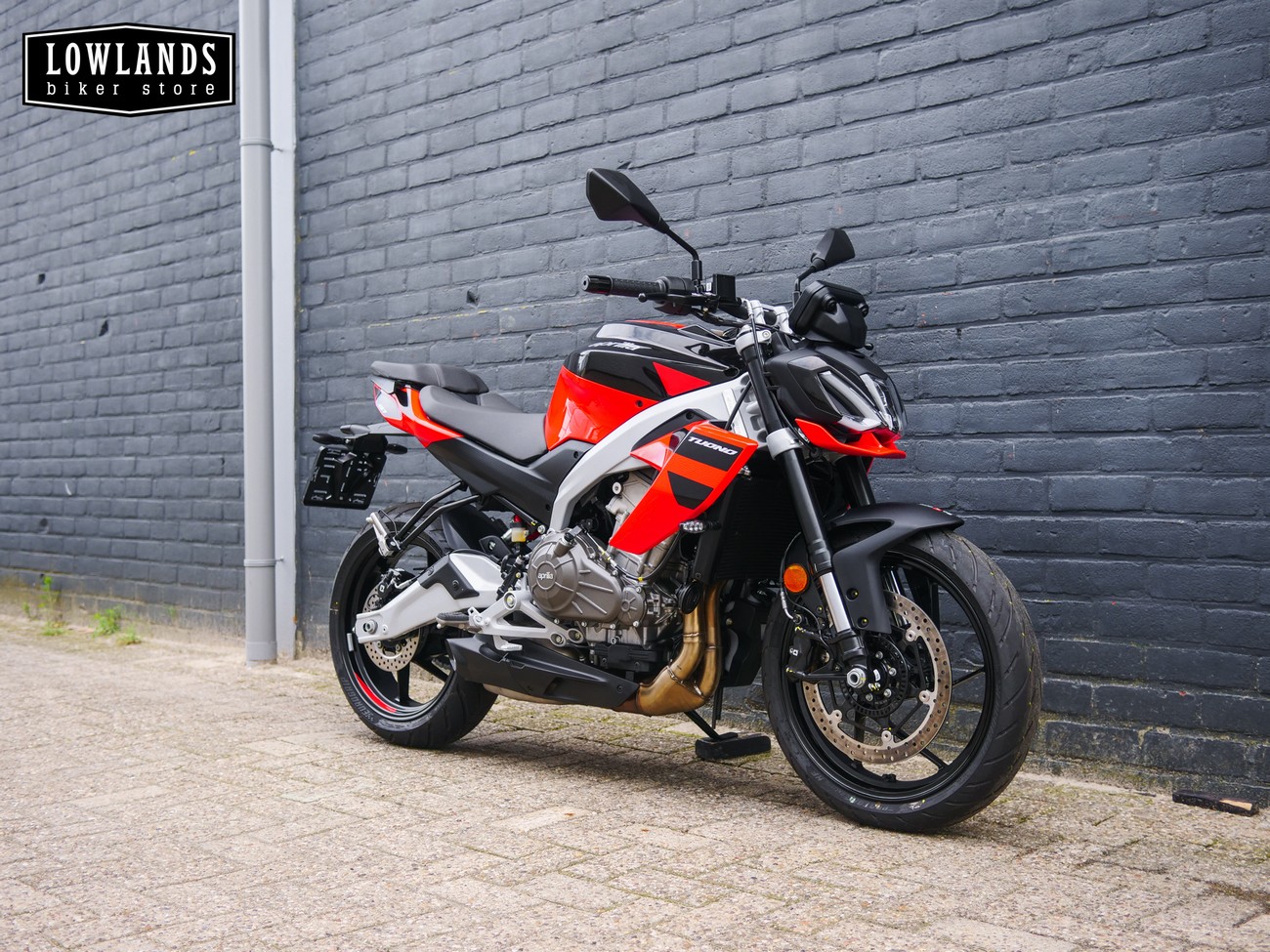 APRILIA - Tuono 457 Piranha Red