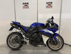 YZF R1