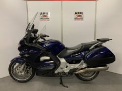 HONDA - ST 1300 A 4