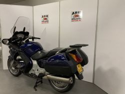 HONDA - ST 1300 A 4