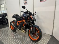 KTM - 1290 Superduke R Final Edition