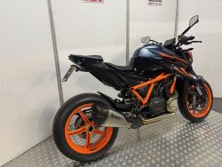 KTM - 1290 Superduke R Final Edition