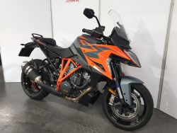 KTM - 1290 Super Duke GT