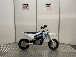 HUSQVARNA - EE 3