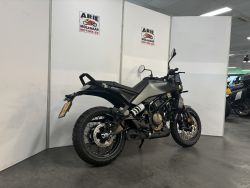 HUSQVARNA - SVARTPILEN 401