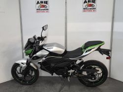 KAWASAKI - Z e 1