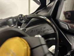 KAWASAKI - ZX-4R