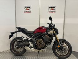 HONDA - CB 650 R E-Clutch