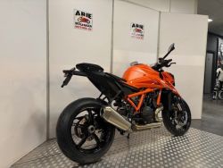 KTM - 1390 SUPER DUKE R