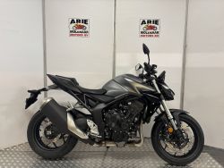 CB 1000 Hornet - HONDA
