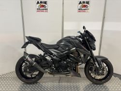 GSX-S750