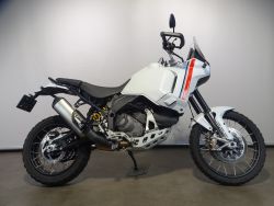 DUCATI - DESERT X