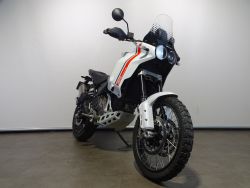 DUCATI - DESERT X