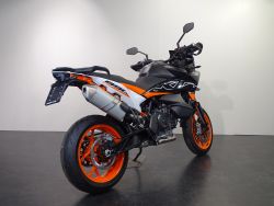 KTM - 890 SMT