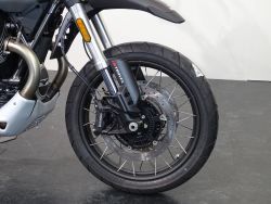 MOTO GUZZI - V 85 TT TRAVEL