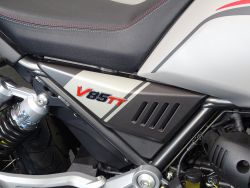 MOTO GUZZI - V 85 TT TRAVEL