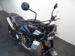 HUSQVARNA - 801 SVARTPILEN