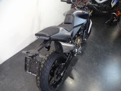 HUSQVARNA - 801 SVARTPILEN