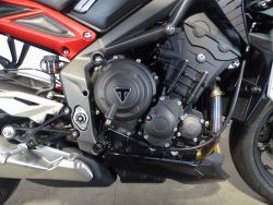 TRIUMPH - STREET TRIPLE R