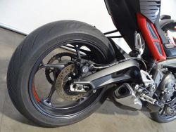 TRIUMPH - STREET TRIPLE R