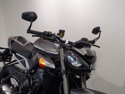 TRIUMPH - STREET TRIPLE RS