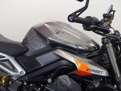 TRIUMPH - STREET TRIPLE RS
