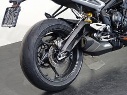 TRIUMPH - STREET TRIPLE RS