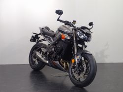 TRIUMPH - STREET TRIPLE RS