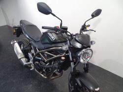SUZUKI - SV 650