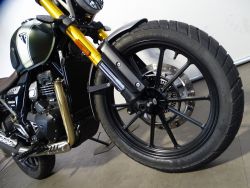 TRIUMPH - SCRAMBLER 400 X