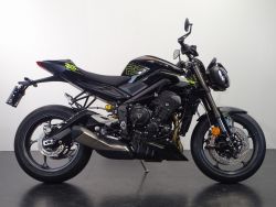 STREET TRIPLE RS - TRIUMPH