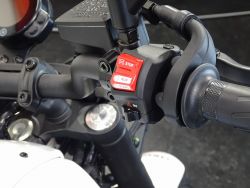 YAMAHA - XSR 700