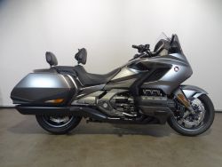 HONDA - GL 1800 BAGGER