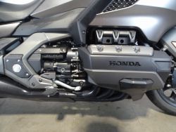 HONDA - GL 1800 BAGGER