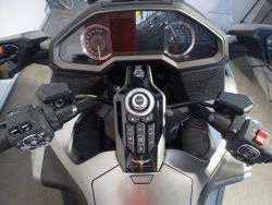 HONDA - GL 1800 BAGGER