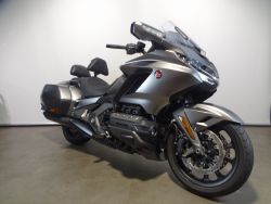 HONDA - GL 1800 BAGGER