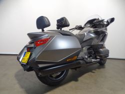 HONDA - GL 1800 BAGGER