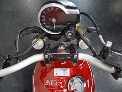 TRIUMPH - SPEED 400