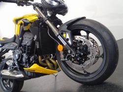 TRIUMPH - STREET TRIPLE RS