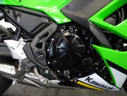KAWASAKI - NINJA 650