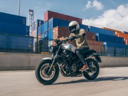 YAMAHA - XSR 700 35 KW