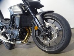 HONDA - CB 750 HORNET