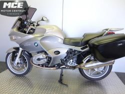 BMW - R1200ST