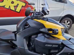 CAN-AM - RYKER 900