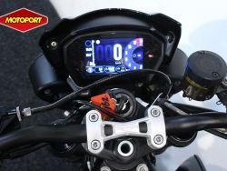 TRIUMPH - STREET TRIPLE RS ABS