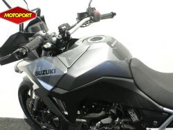 SUZUKI - V-STROM 800