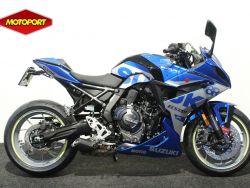 GSX-8R - SUZUKI